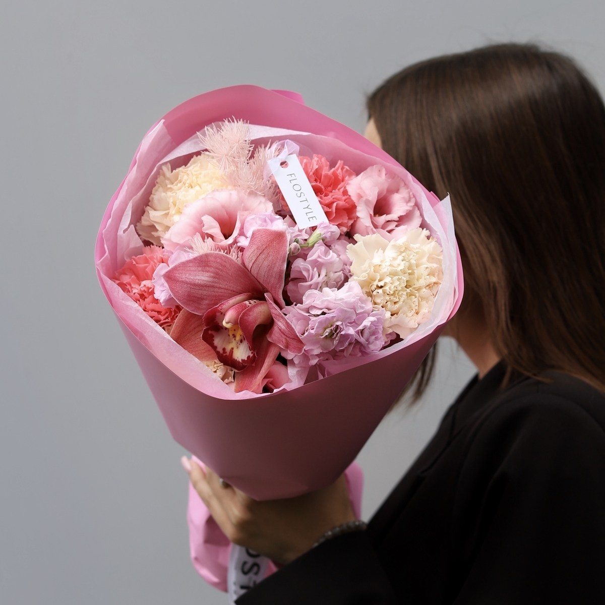 Авторский недорогой букет 